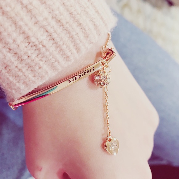 Jewelry - 💐Rose Gold Happiness Charm Bracelet